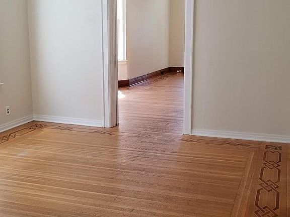 3rd image of 311 Richmond Ave