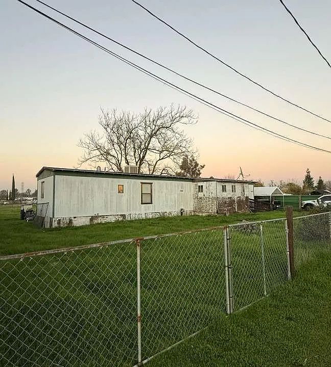 1st image of 16134 Road 28