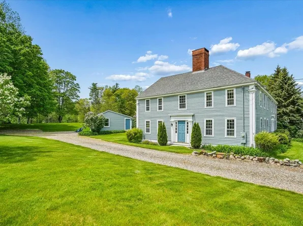 245-247 Danville Road, Fremont, NH 03044