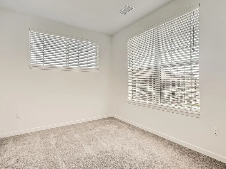 9185 Wilde Ln #301 — Photo 19