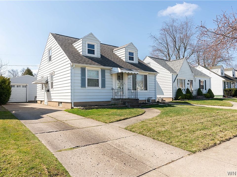 1st image of 127 Bering Ave
