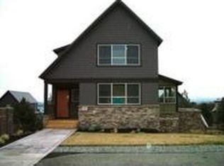 306 Willamette Park Ln, Redmond, OR 97756