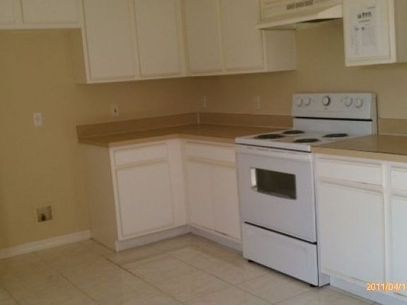 5th image of 612 Maricopa Dr