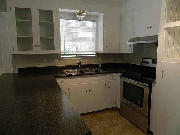 5th image of 424 Morningside Dr