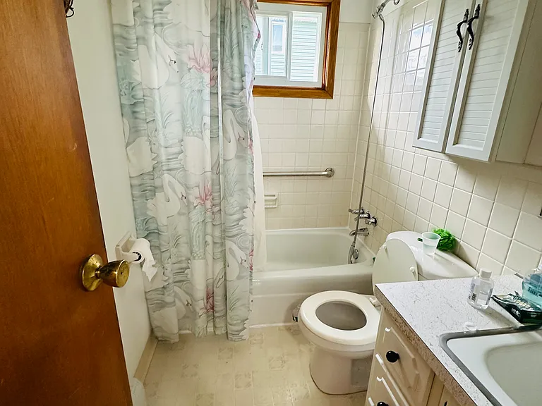 54 Bay Ln #1 — Photo 5