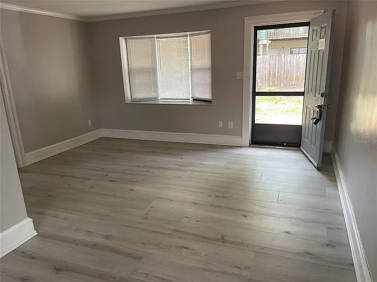 639 Michigan Blvd #1800 — Photo 8
