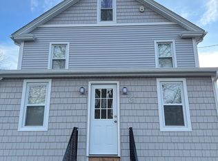 31 A St, Westfield, MA 01085