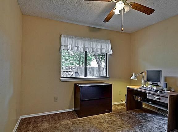 5th image of 2711 Skyview Dr