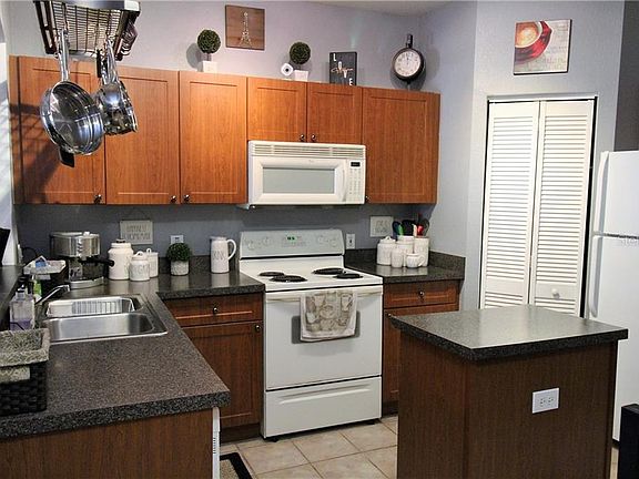 5th image of 2151 Chianti Pl Unit 126