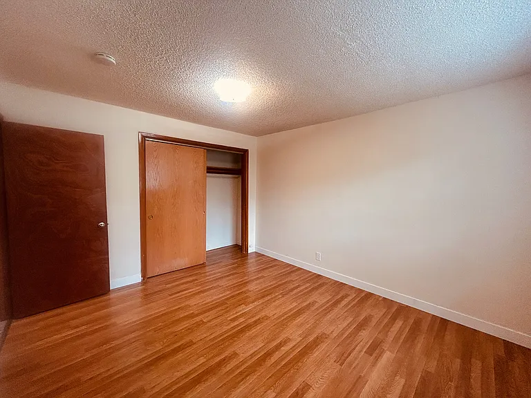 13121 SE Division St #1 — Photo 17