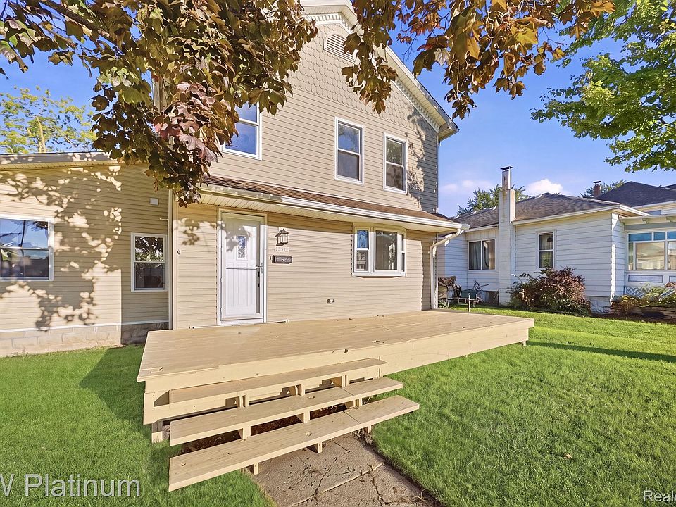 1309 Saint Clair Blvd, photo 3