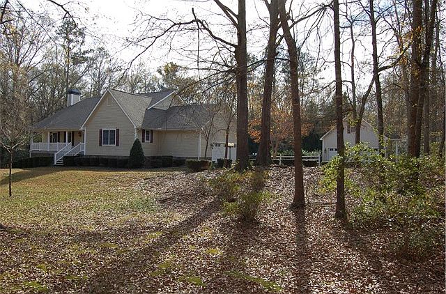 2nd image of 952 County Line Rd