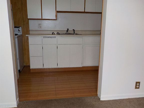 103 E. Third St. #2 kitchen