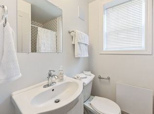 2014 Edinburgh Drive, Burlington, ON L7R 2C9