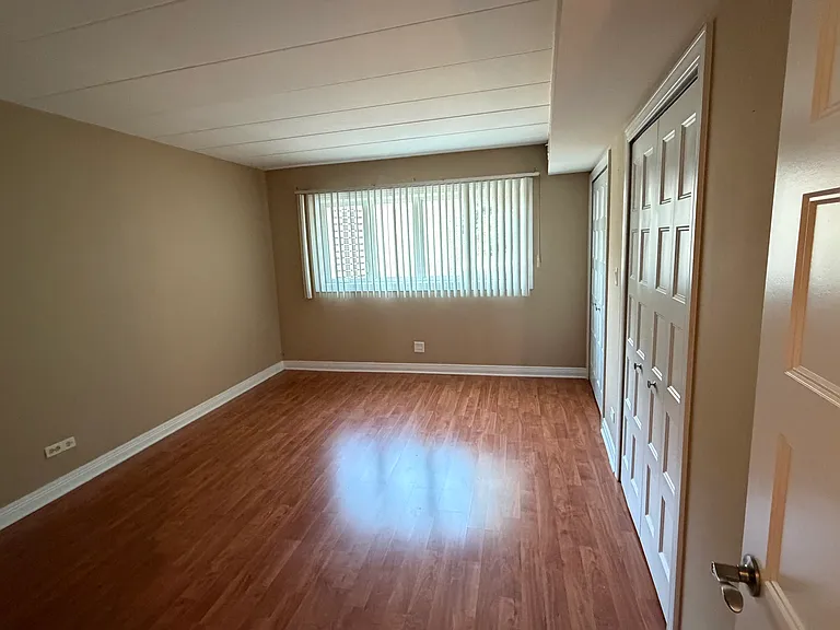 8604 W 95th Pl #202 — Photo 17