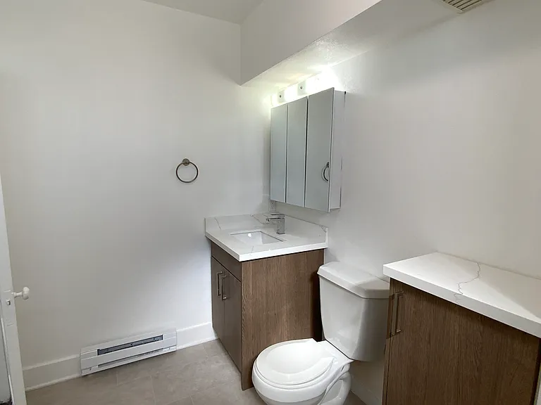 3111 Hoyt Ave #3 — Photo 14