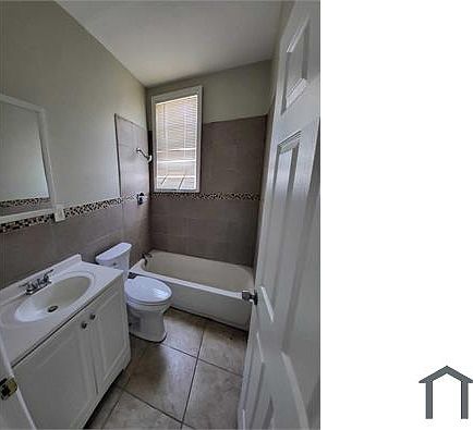 3rd image of 750 Bergen St Floor 3
