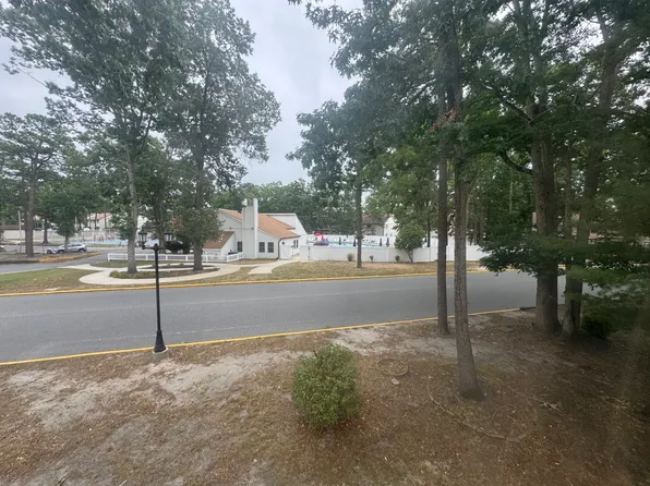 2714 Evergreen Ct, Mays Landing, NJ 08330