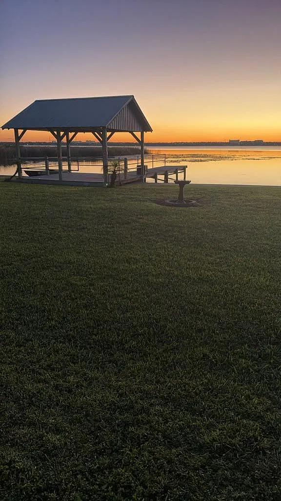 3 bed, 966 sqft, $1,500 — Photo 4