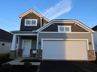 5460 Valleydale Rd, Powell, OH 43065