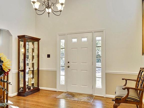2nd image of 11713 Flemish Mill Ct