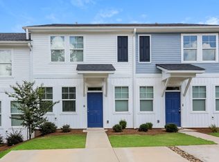 156 Valley Creek Dr, Boiling Springs, SC 29316