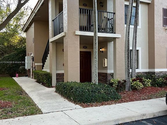 3rd image of 22731 SW 88th Pl Unit 201