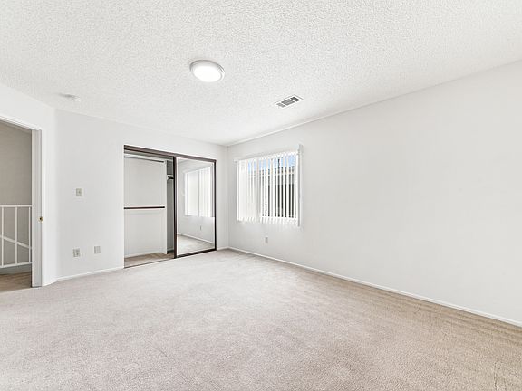 4th image of 123 W 64th Pl APT 2