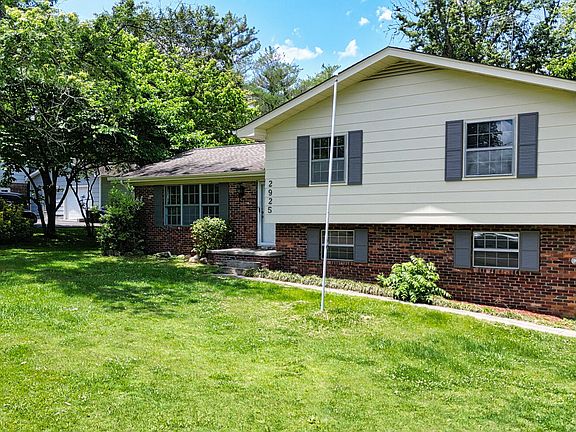 2nd image of 2925 Bobo Ave NW