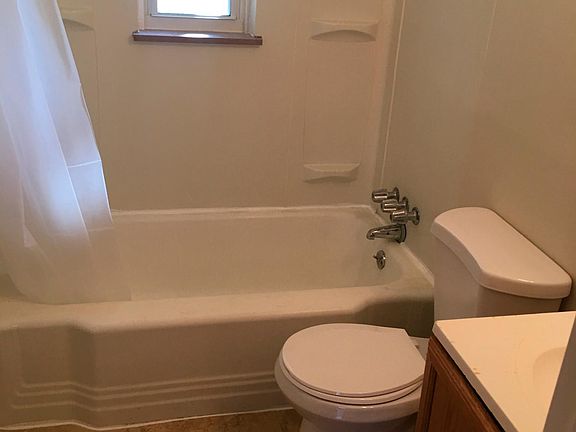 4th image of 2723 Legrove Cir