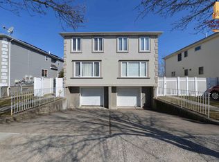 471 Dongan Hills Ave, Staten Island, NY 10305