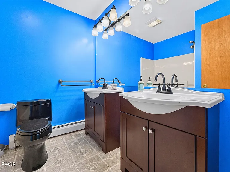 115 Blackberry Dr — Photo 35