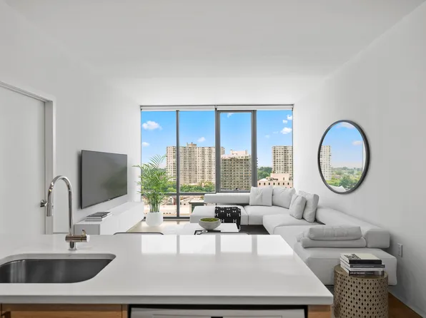 2030 Hudson Street image 146 of 284