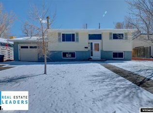 1461 S Forest Dr, Casper, WY 82609