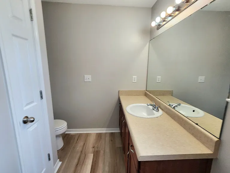 1732 Abbey Loop — Photo 34