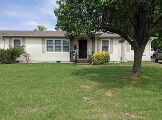 1112 9th Ct, Pleasant Grove, AL 35127