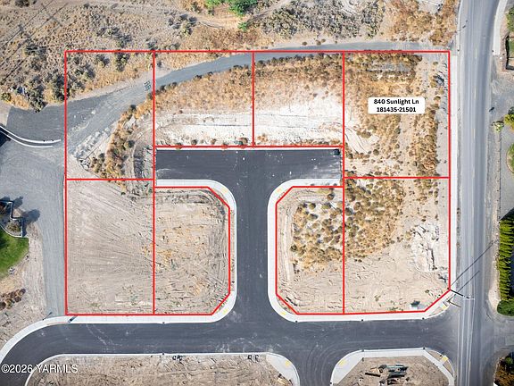 2nd image of 840 Sunlight Ln