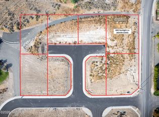 840 Sunlight Ln, Selah, WA 98942