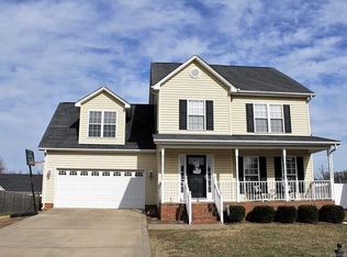 1009 Ayrshire Ln, Dallas, NC 28034