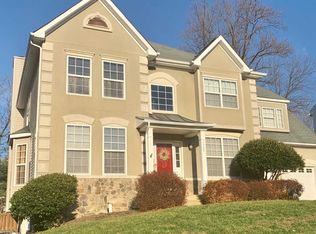 1360 Grant St, Herndon, VA 20170