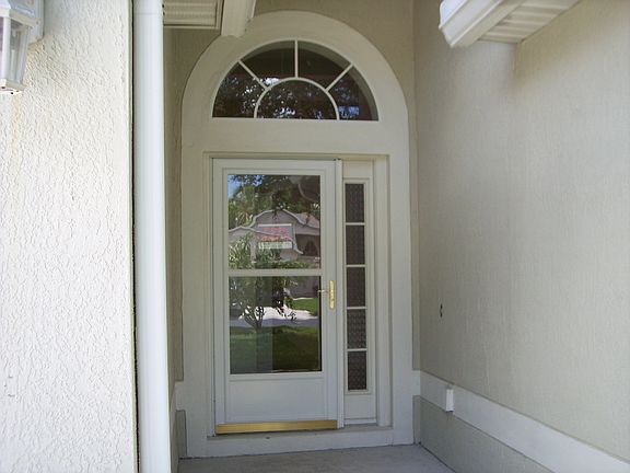 4th image of 1008 Macon Dr
