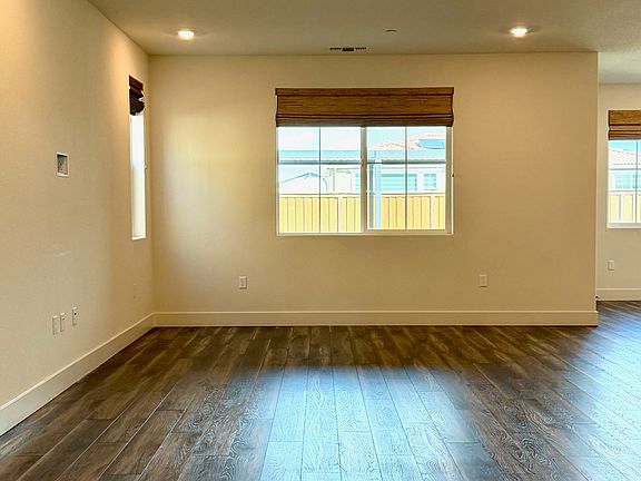 5th image of 6824 Ishan St