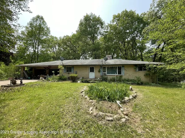 768 S Diamond Rd, Mason, MI 48854