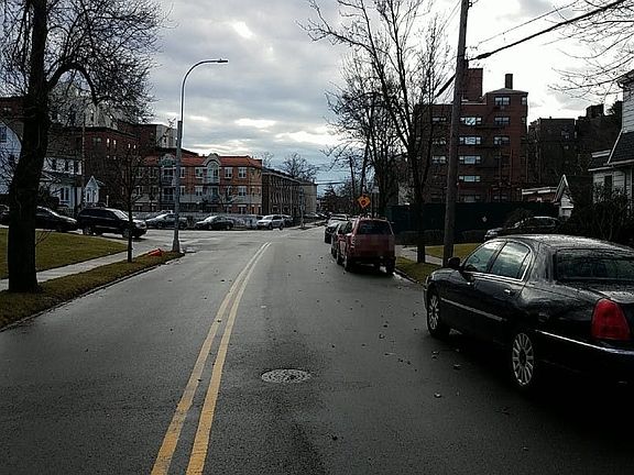 5th image of 85-30 Kingston Pl