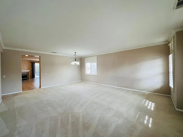 13278 Luna Rd — Photo 13