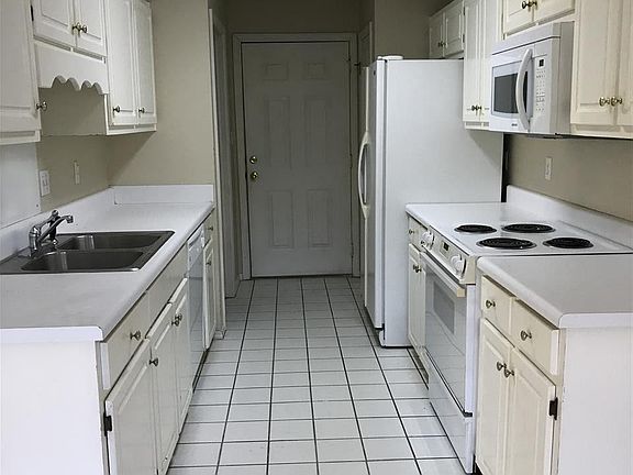 5th image of 212 Mirabelle Cir