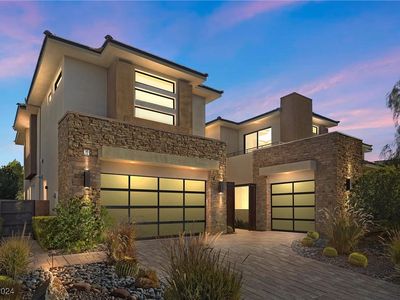 64 Grey Feather Dr, Las Vegas, NV, 89135
