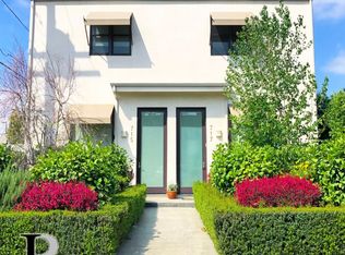 715 N Kilkea Dr, Los Angeles, CA 90046