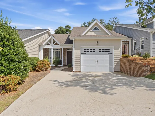 121 Hillhouse Ln, Ringgold, GA 30736