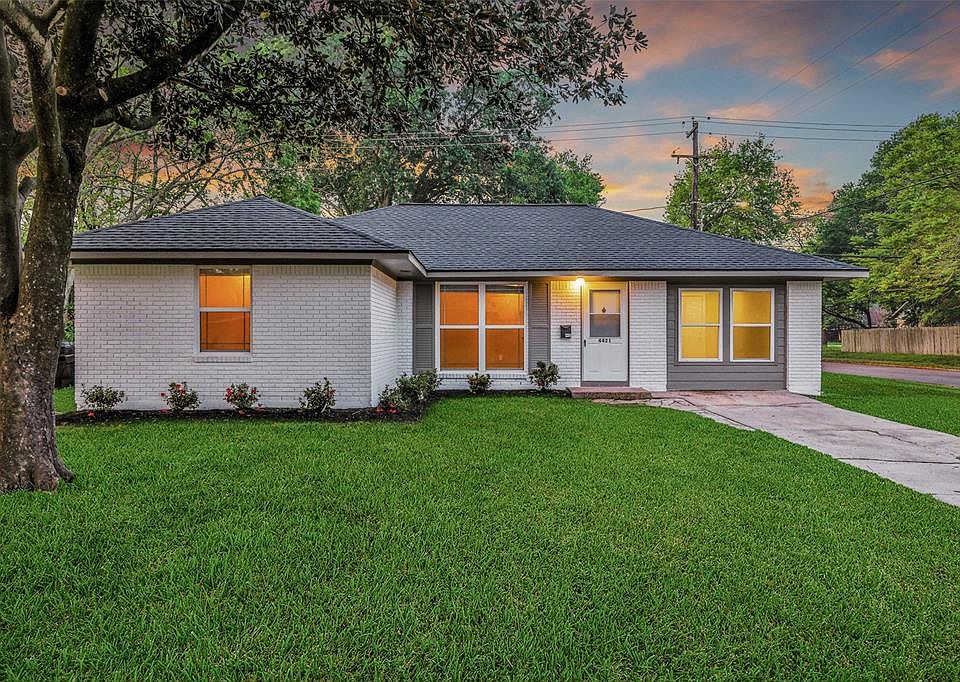 1st image of 4421 Lido Ln